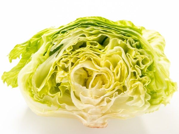 レタスの切り口が赤く変色するのを防ぐ方法とは？