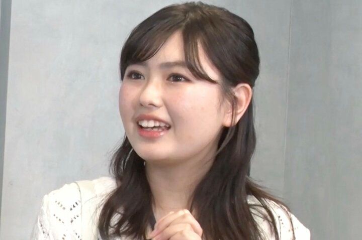 【写真・画像】大バズりJK・おひなさま、結婚相手に求める年収を告白「お金持ちな人がいいです」 1枚目