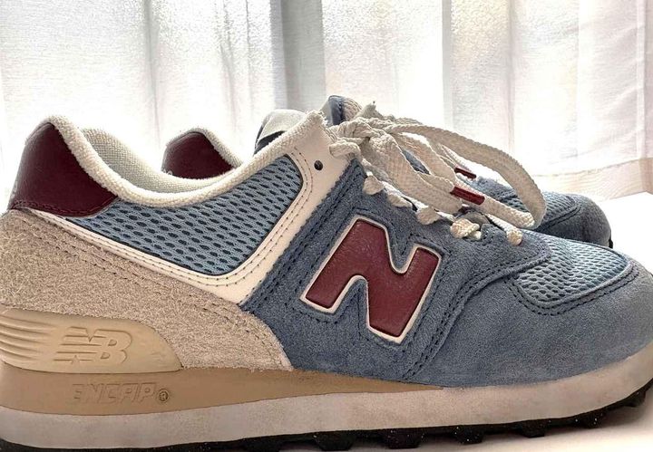 画像: 差し色になるロゴカラー