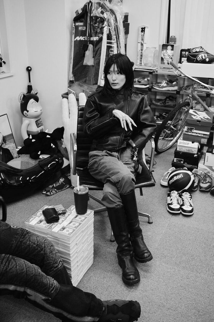 元E-girls藤井萩花が語る愛車「ボルボ」愛。免許取得のきっかけは育児？「運転が荒いのはパパ譲り」の意外な素顔