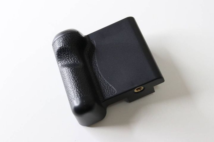 ダイソーのスマートフォン ワンハンドシャッターのグリップ