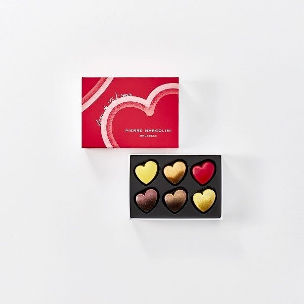 ユズやアズキなど和の食材を使った新フレーバーも入った「コフレ ドゥ ココロ 6個入り」(3132円)