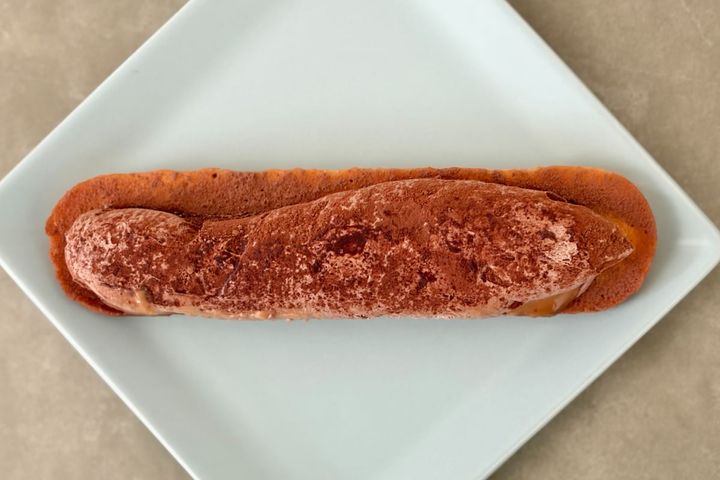 甘さとふわサク食感が贅沢！【ファミマ】の新作は250円なのに本格派