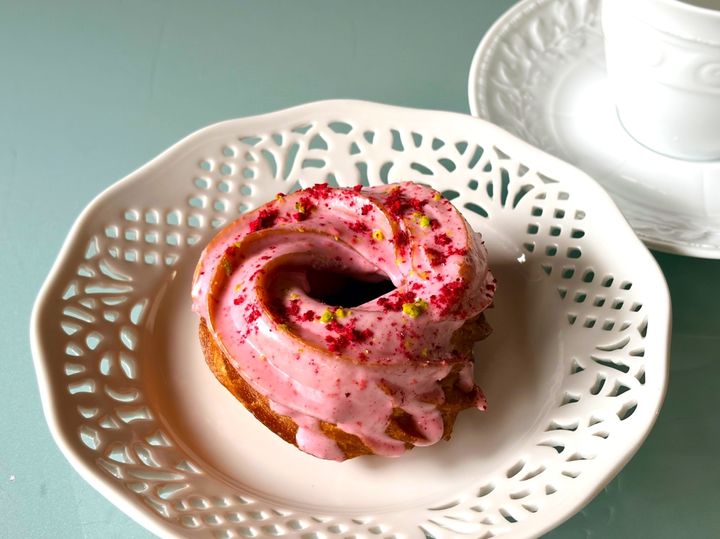 フレンチクルーラー専門店 モン・クルーラー 大阪 季節限定メニュー ルージュベリー 