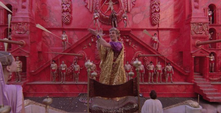 映画『カリギュラ 究極版』場面写真 （C）1979， 2023 PENTHOUSE FILMS INTERNATIONAL width=