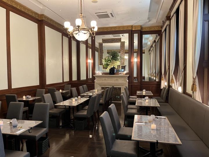 The art fusion by L'ecrin 店内