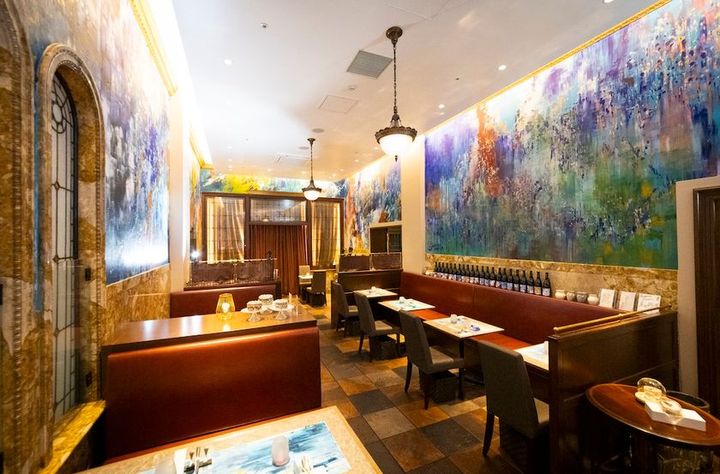 The art fusion by L'ecrin 店内 抽象画