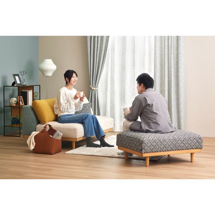 ジアス TILOオットマン スツール使用例