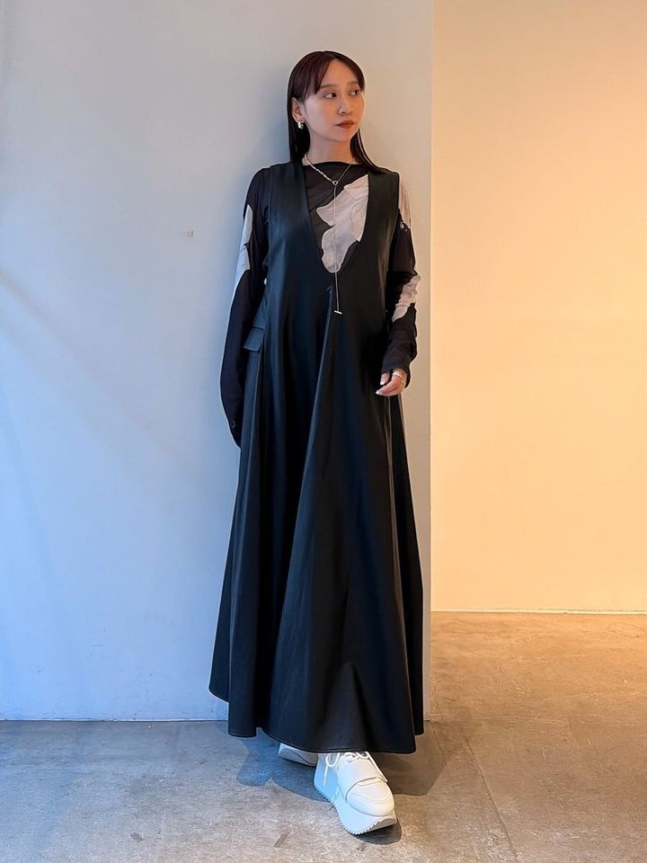 黒ワンピースコーデ5