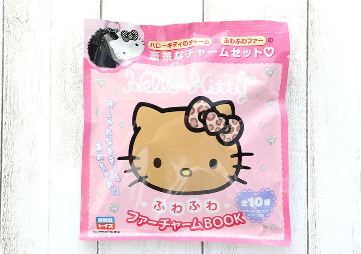 ハローキティふわふわファーチャーム