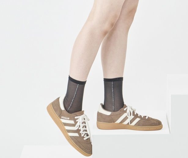 脚痩せに効く正しい階段の使い方 (C)かなぺ／KADOKAWA