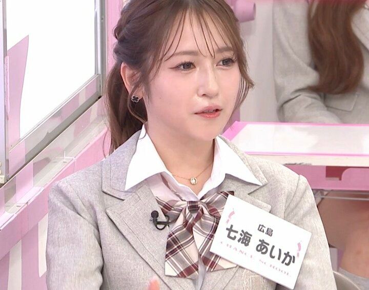 【写真・画像】中学時代、校門に単車10台が並び全員から告白され警察沙汰に…衝撃モテエピソードに騒然 1枚目