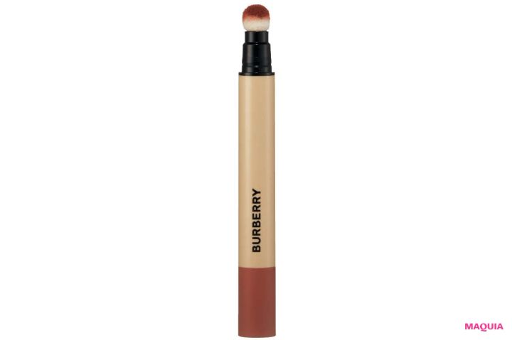 色移り実験 落ちないリップ バーバリー ビューティ ブリット マットリップ ヴェール 652