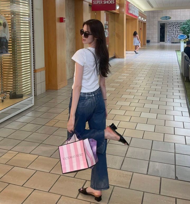 STANFORD所属のモデル・海星シャンナの好きなもの②Victoria's Secret