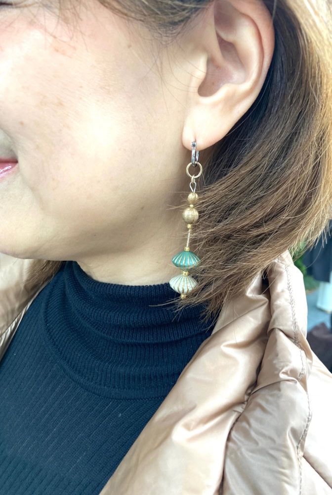 ご自身の雰囲気に合わせて制作してもらったオーダーメイドのピアス