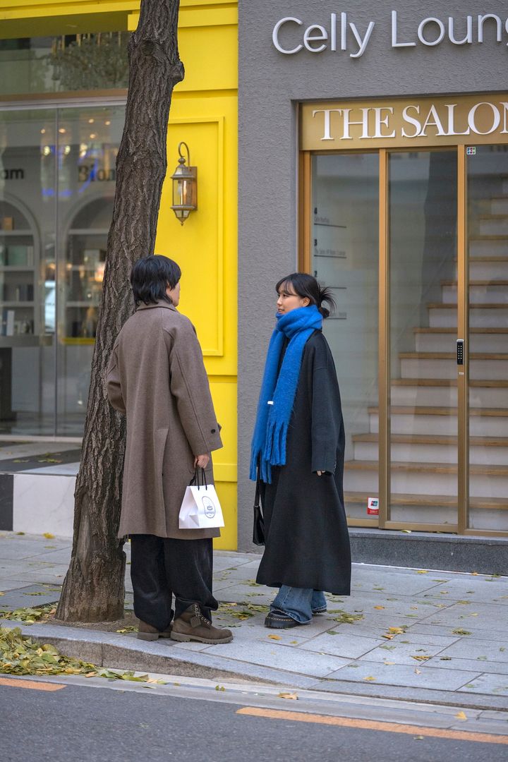 今回も番外編 in韓国！マフラーやビーニーなど冬小物を使ったコーデをCHECK！【ロンドンガールの一週間コーデ】