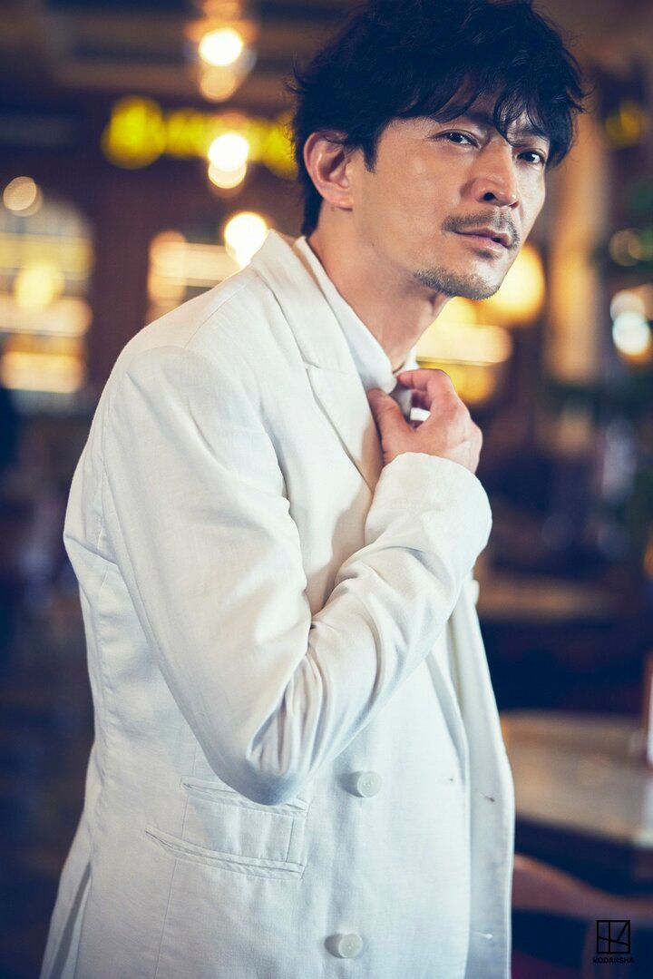 「津田健次郎PHOTOBOOK since1995」先行カット1