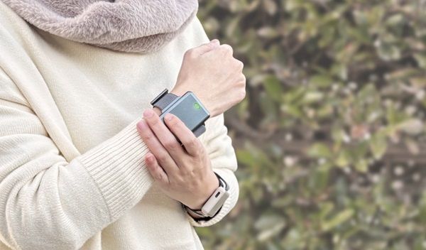 手首・足首に巻く35gの充電式ウェアラブルカイロ登場！効率的な温活を叶える