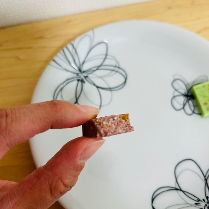 チョコにソーダってあり？！レトロかわいいキャンディチョコレート