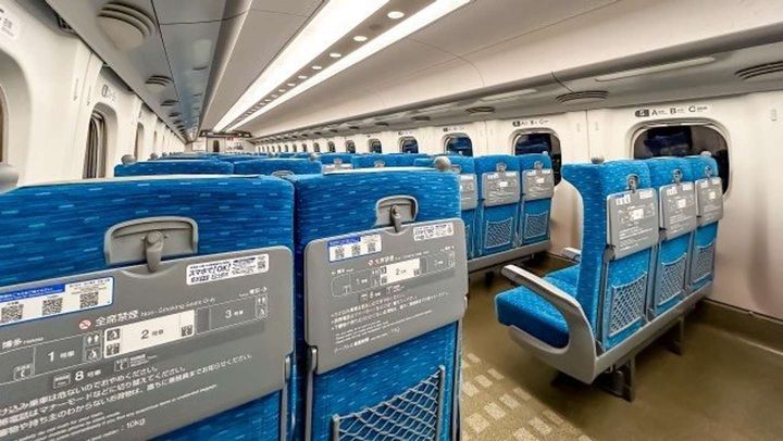 新幹線での思い出（画像はphotoAC）