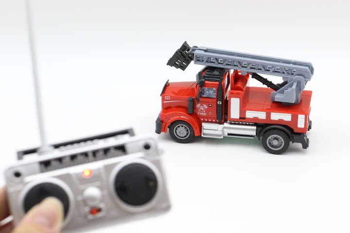 ラジオコントロール働く車（3） コントローラー