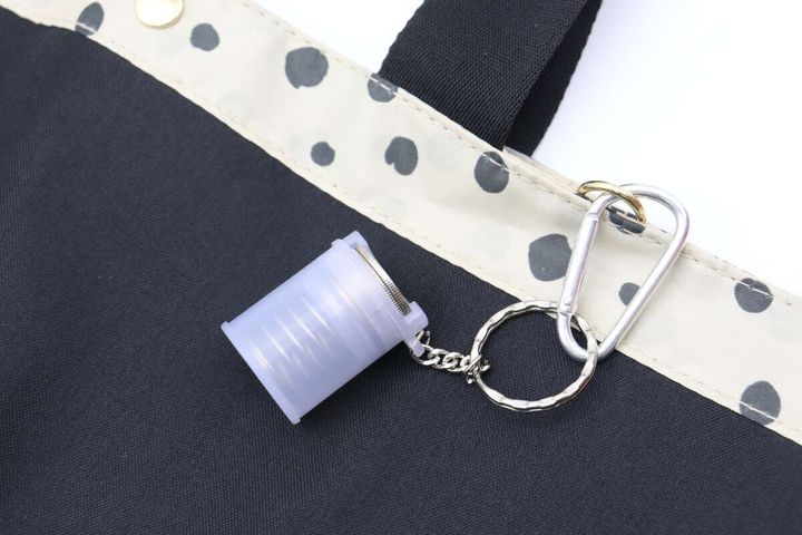 コイン収納キーホルダー（バネ式） 使用例