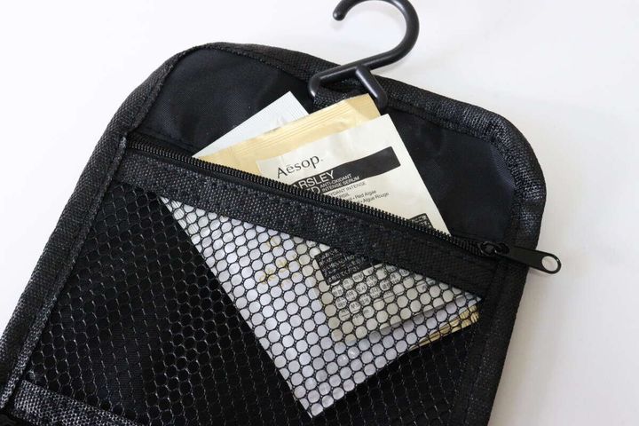 セリア つり下げポーチ メッシュポケット 使用例 パウチ