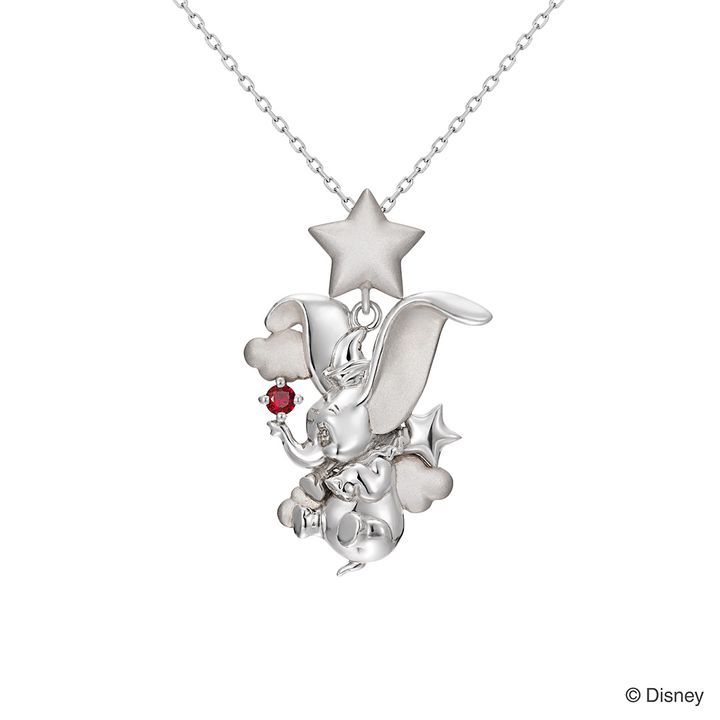 30歳を記念して。母娘の絆を感じる「ダンボ」のジュエリー