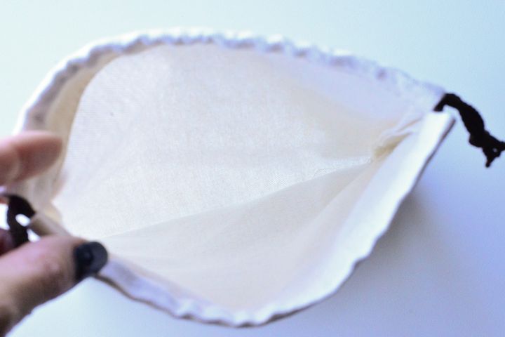 100均の巾着袋8選【セリア・ダイソー・キャンドゥ】大きめや無地も紹介