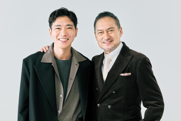 【渡辺謙さん×柄本佑さん】「佑が見せる表情やセリフの言い方に親父さんのDNAを感じた」”謙さん”が目を細めるその理由