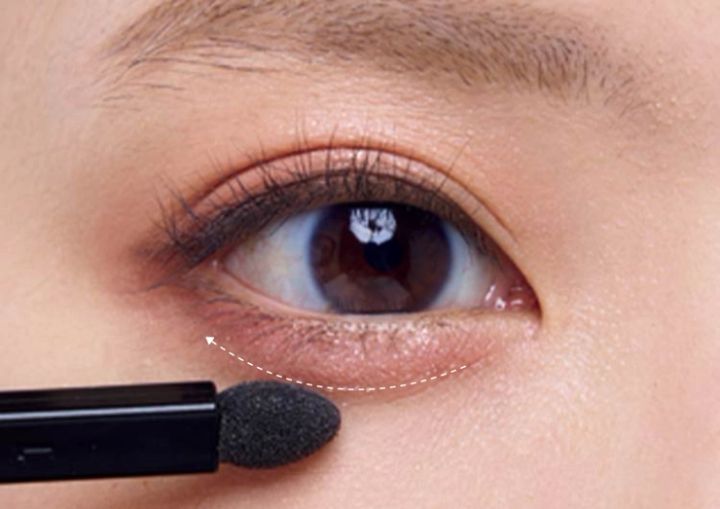 影はうすく入れる