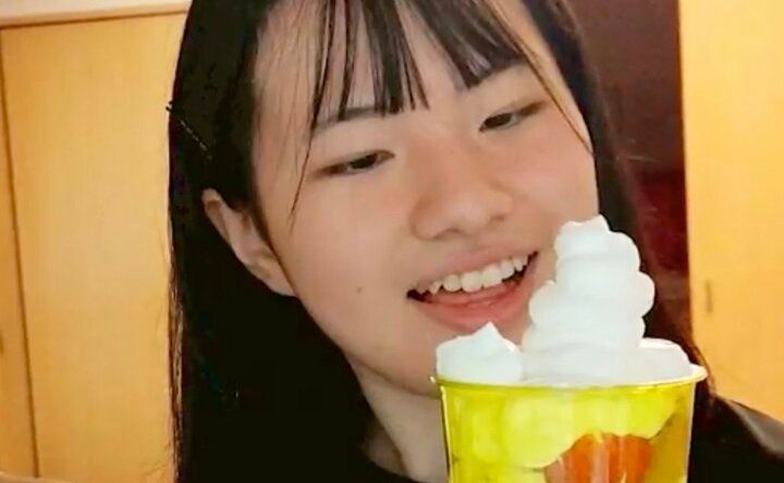 【写真・画像】「15歳で妊娠…地元のイオンのトイレで検査薬を」未婚の母となった女性、妊娠発覚時の彼氏の反応を明かす 1枚目