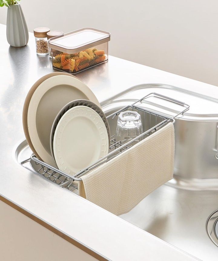 画像1: 出典：3COINS