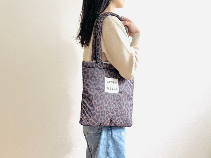 【50代】春に持ちたいブランドバッグを〈付録〉でゲット！人気スタイリストも太鼓判のオシャレなトートですよ♪