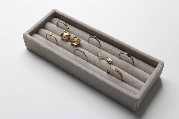 ダイソー アクセサリートレイ リング用