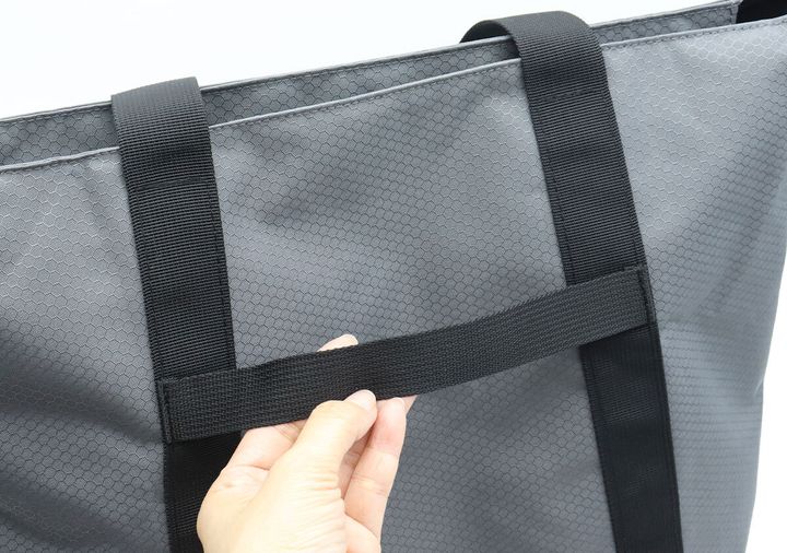 宝島社雑誌付録のモノマックス3月号のコールマンの10大機能トートバッグ8