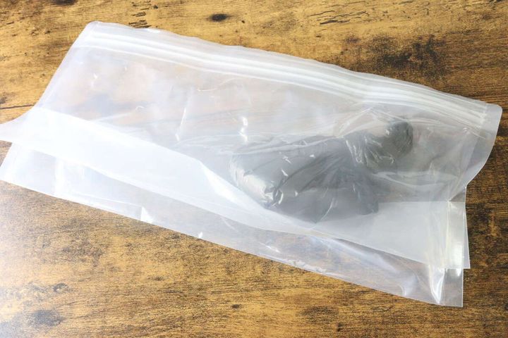 セリアの廃棄しやすい携帯用トイレ ワイド