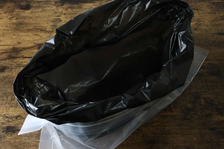 セリアの携帯用トイレ ワイドをセットする