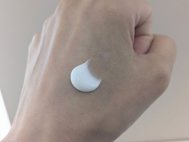 クレンジングクリームのテクスチャ