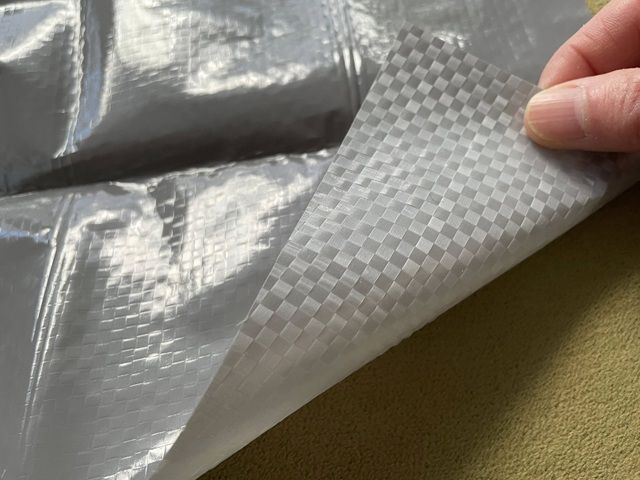 ダイソー レジャーマット コンパクトレジャーシート 汚れたら拭くだけでOK