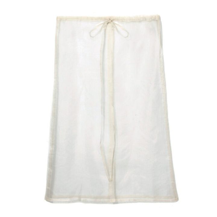 着まわしした透け感レイヤードスカート