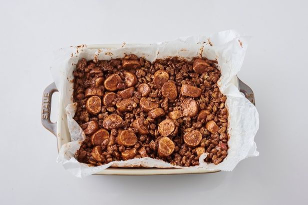 冷蔵庫で2時間以上冷やし固める （C）青木ゆかり（♪♪maron♪♪）／KADOKAWA