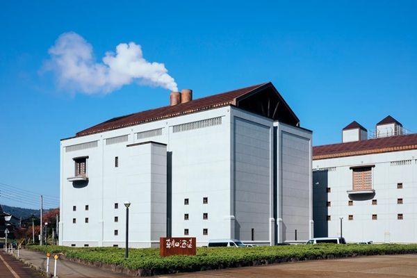 朝日酒造のKUBOTA GINから季節限定蒸留シリーズの第2弾「KUBOTA GIN よそふ春」登場