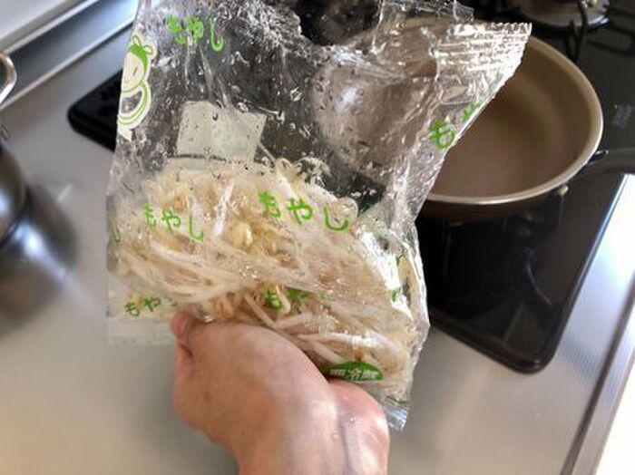 【もやしの洗い方】袋を使って洗うのは当たり前！もっと洗いやすくなる方法