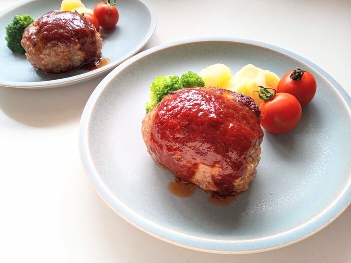 安いひき肉でも肉汁が止まらない！『つるりん肌』が合言葉♡失敗知らずのハンバーグ革命【やってみた】