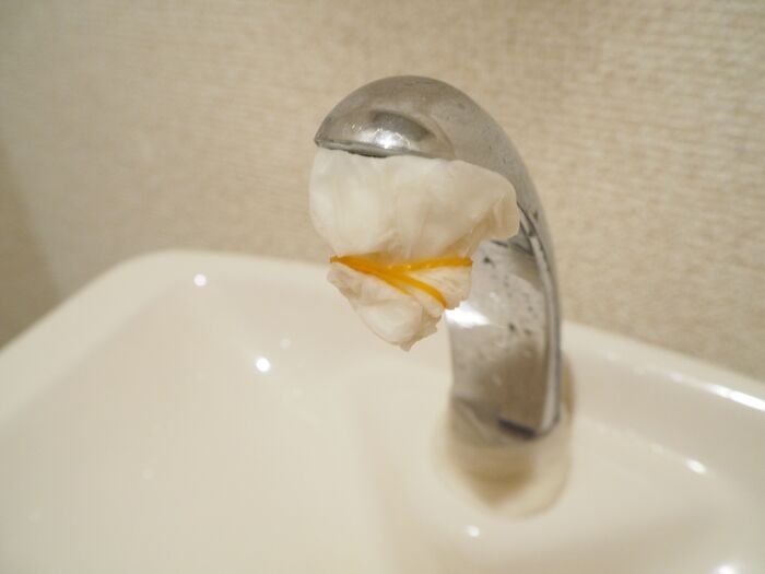 トイレタンクの蛇口の