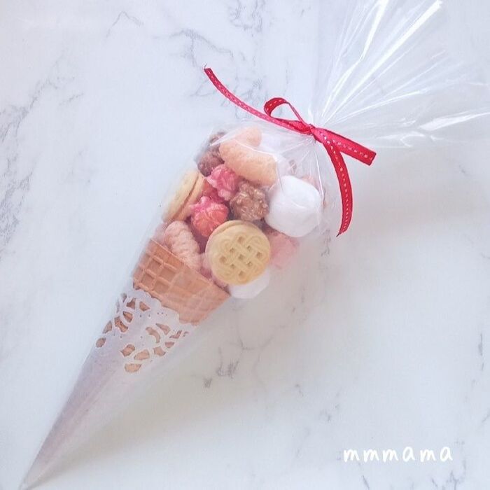 まるでアイスみたい。可愛すぎるお菓子ラッピング！絶対マネしたくなりますよ♡