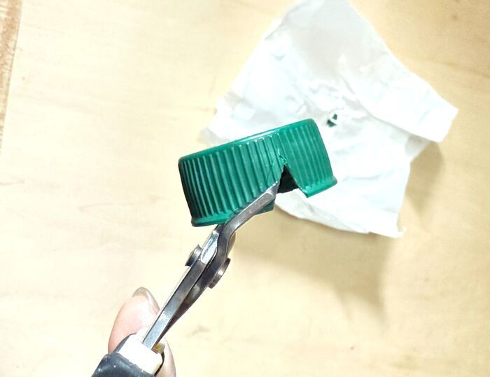 ペットボトルのフタが〈家事の救世主〉に大変身。目からウロコの0円活用術♡