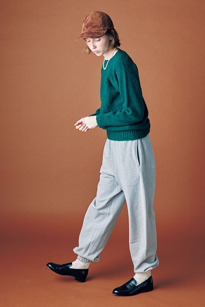 今買っても、何シーズンもおしゃれに着こなせる。センスのいいニット6選