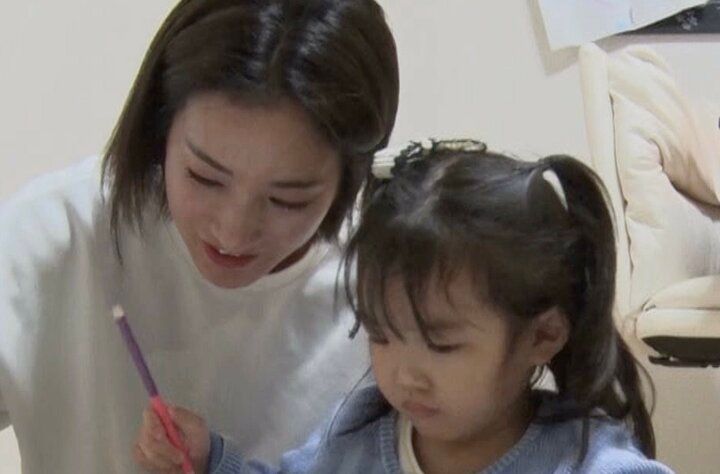 【写真・画像】34歳・自己破産シンママ、登園前の自宅を公開「生活感しかないですね」 1枚目